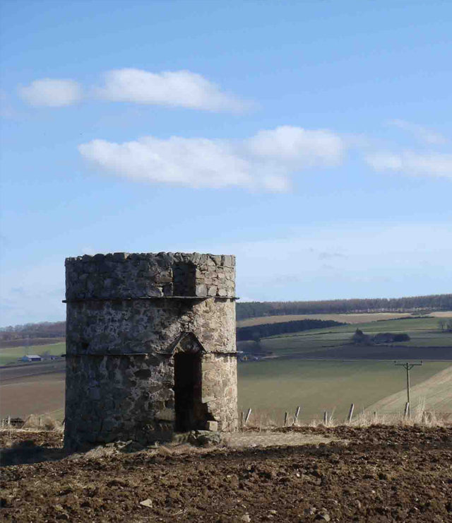 Lessendrum Doocot